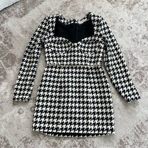 revolve houndstooth longsleeve dress